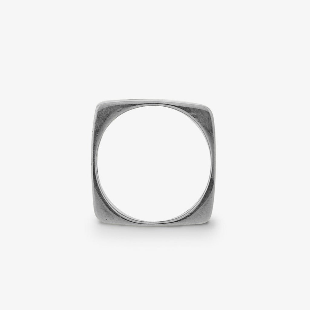Anello Fascia Quadrata personalizzabile con Incisione Argento